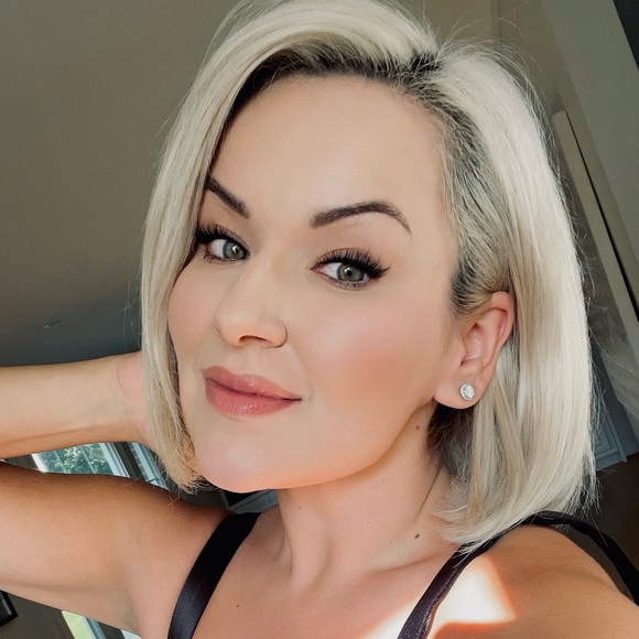 Hello Friends! - Picture 3 of 4